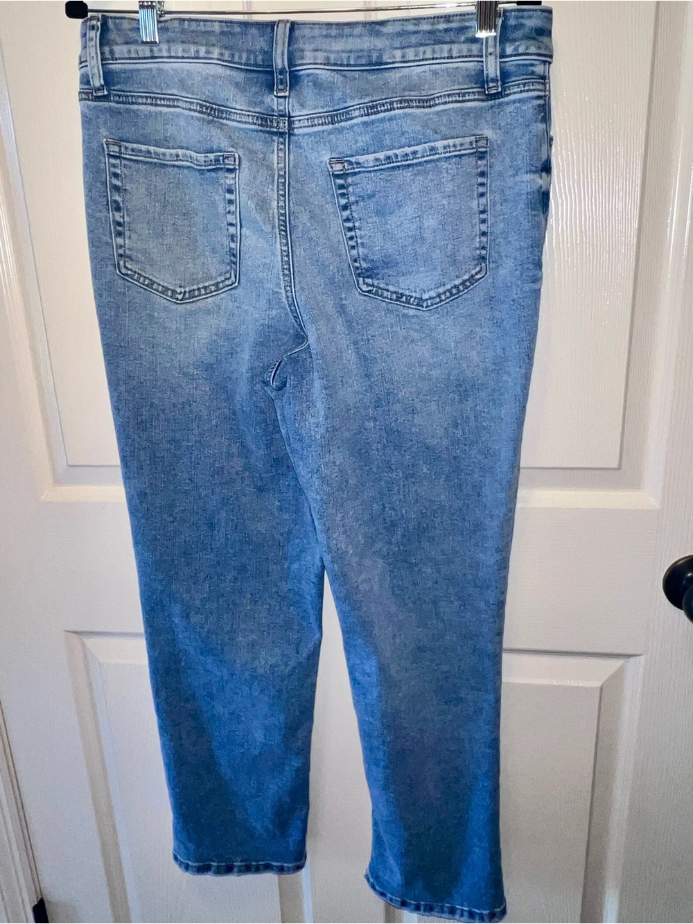 M Jeans by Maurices High Rise Slim Straight Ankle Distressed Jeans Size 14 Short - Picture 10 of 16